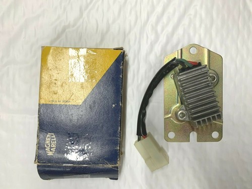 Regulador de voltaje Fiat X1/9 y 128 1977-1979 4384599 - Imagen 3 de 3