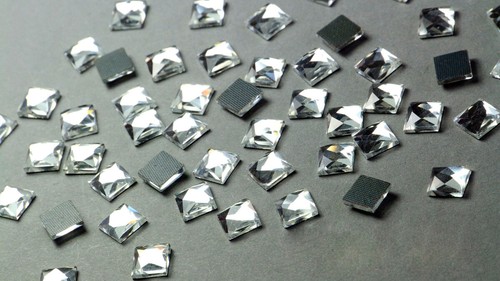 Hotfix Basic Quadrat CRYSTAL 10 x10mm Stückzahl wählbar Glas Formen Strasssteine - Picture 3 of 18