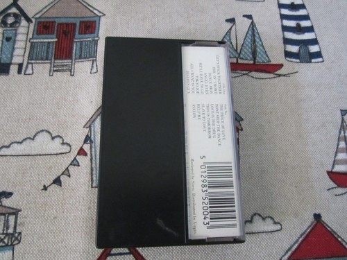 BRYAN FERRY THE ULTIMATE COLLECTION WITH ROXY MUSIC 1988 AUDIO CASSETTE ALBUM - Picture 3 of 6