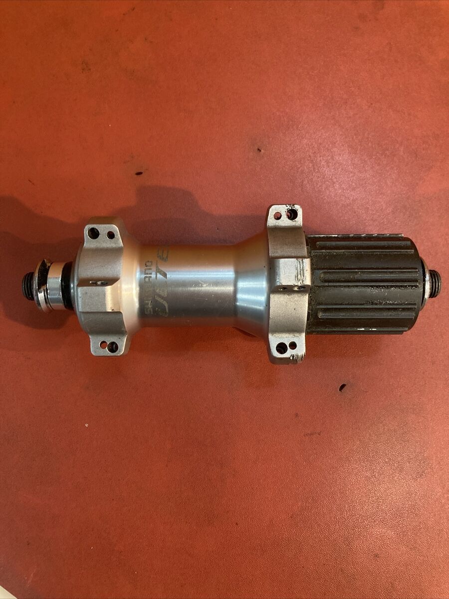 Shimano Ultegra Rear Wheel Hub Wh-6700 20 Hole Straight Pull Shimano Ultegra Rear Wheel Hub Wh-6700 20 Hole Straight Pull