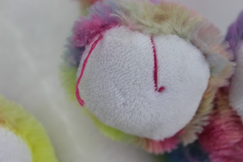 Great Wolf Lodge Lot of 2 Fiesta Plush Tie Dye Peace & Valentine's Day Love - Picture 11 of 15