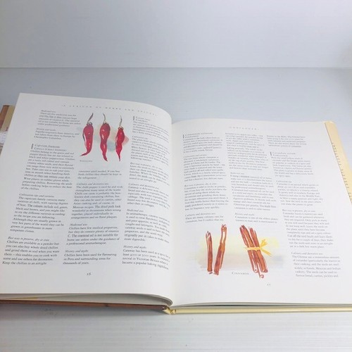 The Country Book of Herbs & Spices JoAnna Sheen-all about spices with recipes - Picture 9 of 19