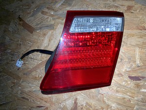 2007 2008 2009 LEXUS LS460 LH INNER TAIL LIGHT drivers side LEFT TRUNK OEM
