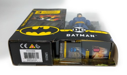 BATMAN Blue Suit Rebirth 4" Action Figure Crusader 1st Edition DC 20124100 - Imagen 3 de 3