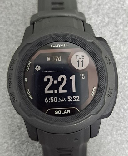 Reloj inteligente Garmin Instinct 2S Solar GPS - 40 mm, grafito - Imagen 2 de 4