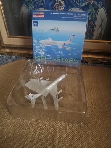 Dragon Wings 1:400 Fuerza Aérea de los Estados Unidos E-8C J-Stars 97-0201 - Imagen 1 de 23