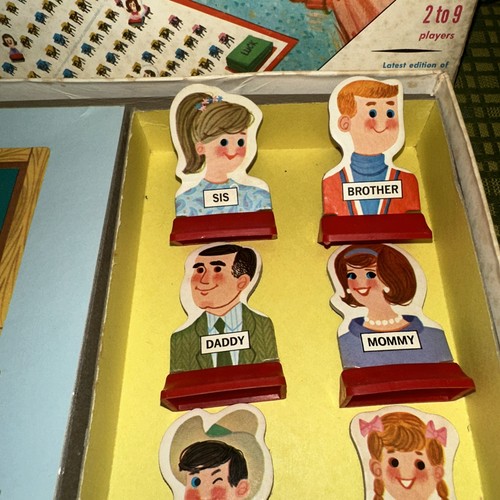 Go to the Head of the Class New Series - Milton Bradley - 1967 - No Instructions - Picture 3 of 15