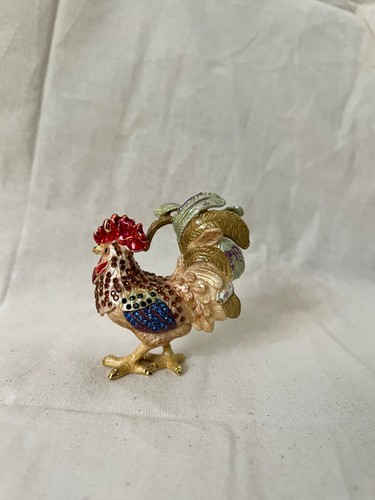 Unmarked Pewter and Enamel Rooster Trinket Pill Box - Picture 4 of 8
