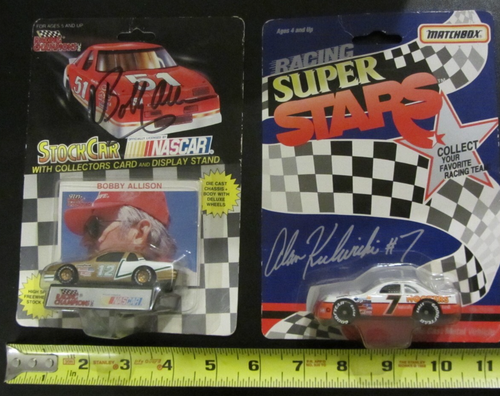 Bobby Allison Alan Kulwicki Maßstab 1:64 Stockcar Nascar Autogramm Diecast Cars