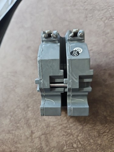 Nuevo disyuntor Connecticut Electric Federal Pacific UBIF230N 2 polos 30 amperios - Imagen 2 de 6