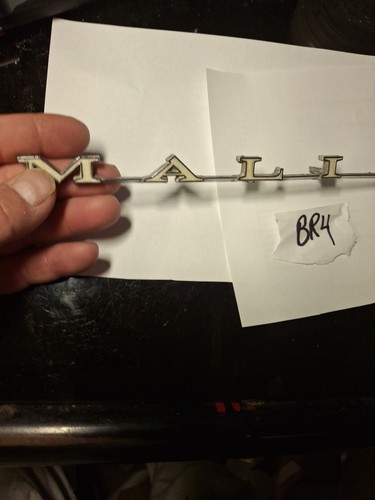 VINTAGE CHEVROLET MALIBU EMBLEM SCRIPT OEM GM 397231 - Picture 5 of 9