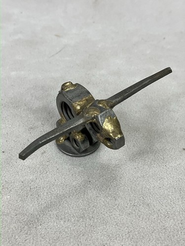 handmade metal sculpture of a Texas Longhorn - Picture 1 of 8