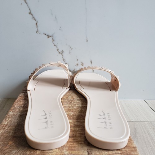 Sandali Nicole Miller Quamtie con borchie slide donna 7 scarpe basse nude beige gelatina - Foto 6 di 7