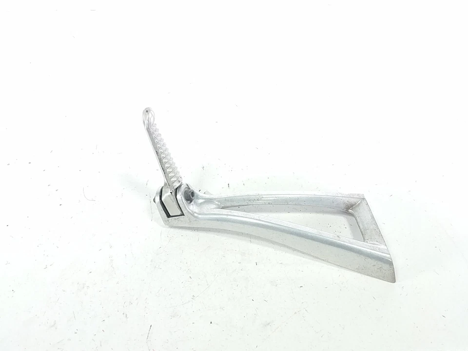 03 08 Clavija de pie de pasajero trasero derecho Yamaha YZF R6 R6S 5SL-5 Foto 3 de 4