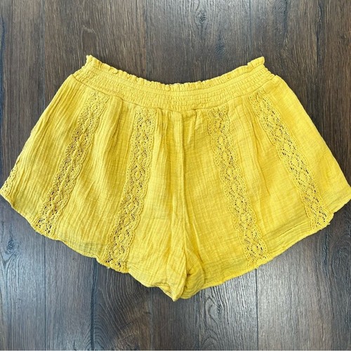 American Eagle gelbe Delphin-Shorts mit Spitzeneinsatz Größe M - Bild 4 von 4