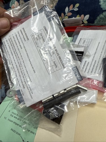Ford Crimp Kit- NAIAT-R5903 WIRE SPLICE TOOL KIT)missing Red Crimp) - Picture 6 of 18