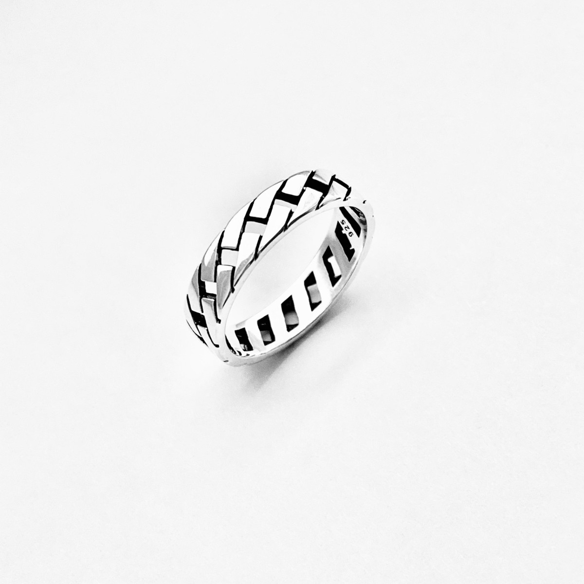 Sterling Silver Unisex Intricate Link Chain Ring, Silver