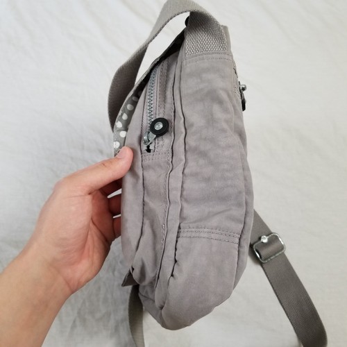 Kipling Schultertasche Umhängetasche Handtasche grau Ton Affe Anhänger Austin - Bild 8 von 14