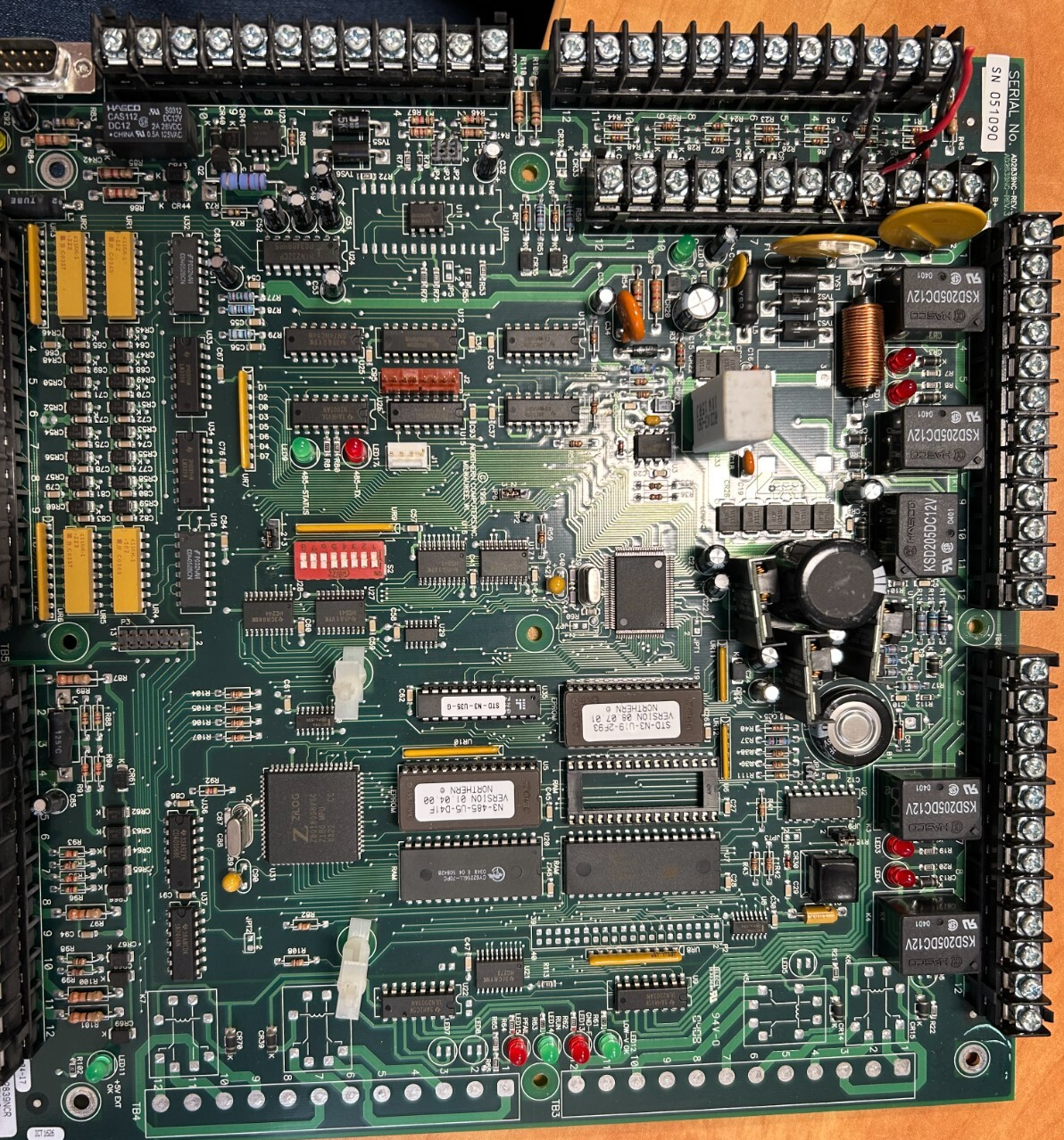 Picture 1 of 3