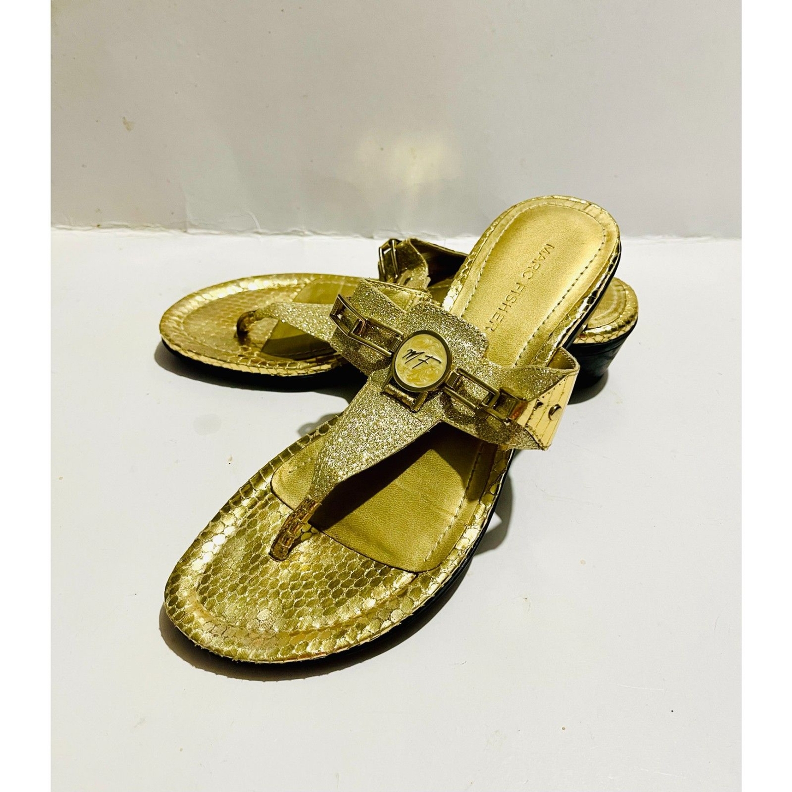 Marc Fisher Gold Y2K Sandals for Women Size 8.5 Beach Resort Wear