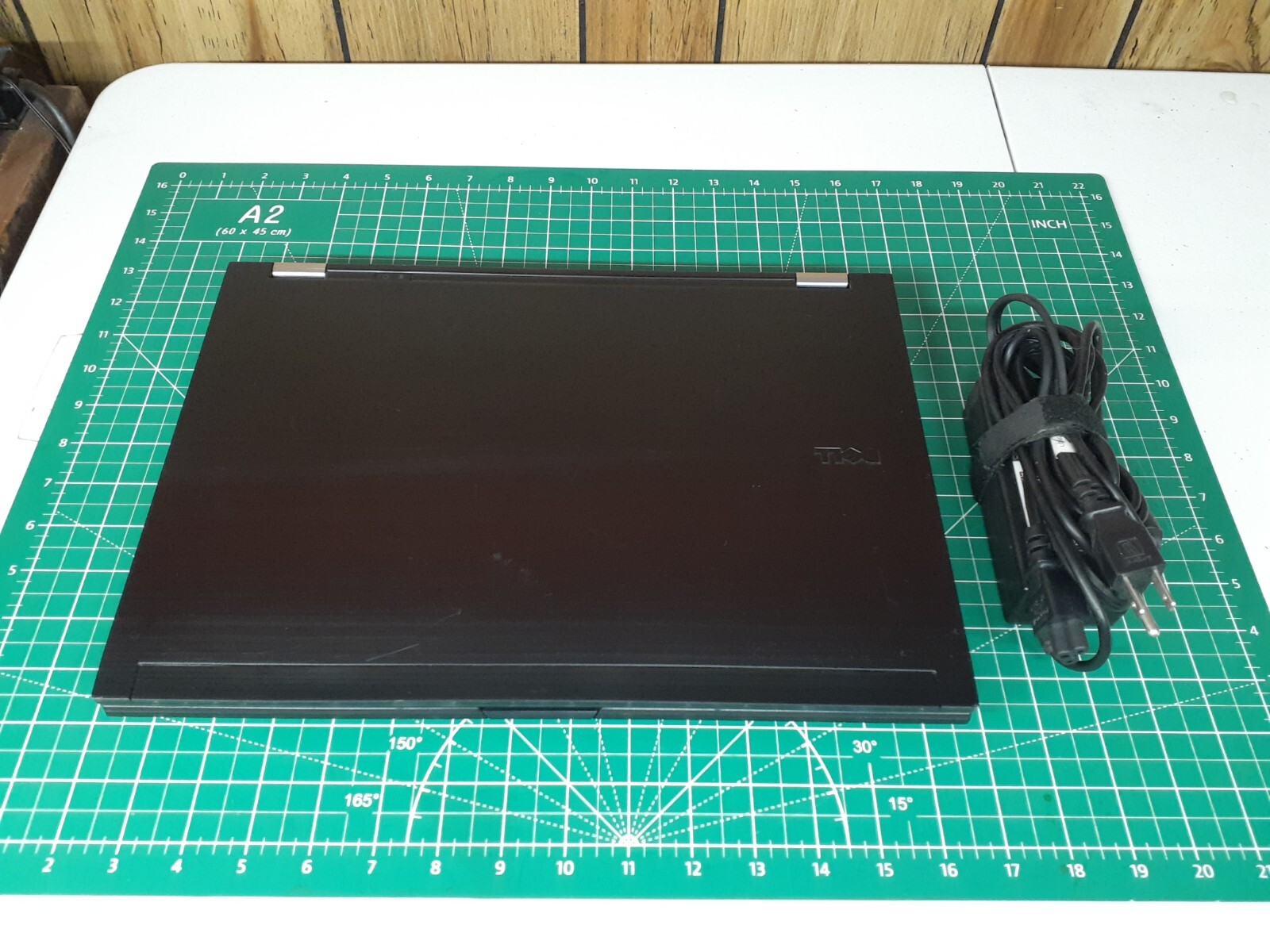Dell Latitude E6500 Laptop 15" Intel Core2Duo 2.66GHz 4GB RAM 160GB Hdd Win7 Pro - Picture 9 of 11