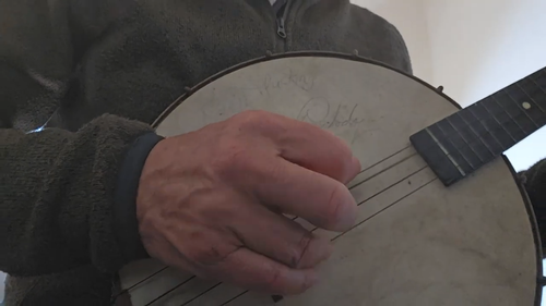 Vintage Banjo Ukulele 'Banjolele' Signed by Eddie Peabody 1937 - Video 1 of 1