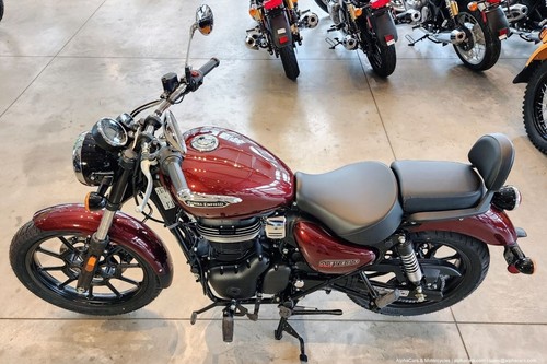 2023 Royal Enfield Meteor 350 Stellar Red - Picture 11 of 40