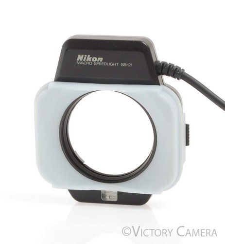 Nikon SB-21 SB-21 TTL Macro Ring Flash [EXC] - Picture 2 of 5