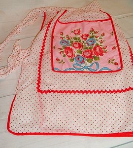 Vtg-Handmade-Apron-Pocket-Farm-Country-Red-Flocked-Sheer-Polka-Dot-With-Flowers