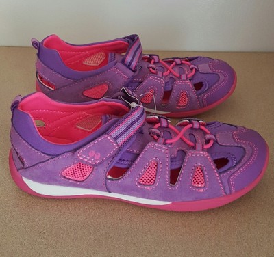 surprize by stride rite sandals