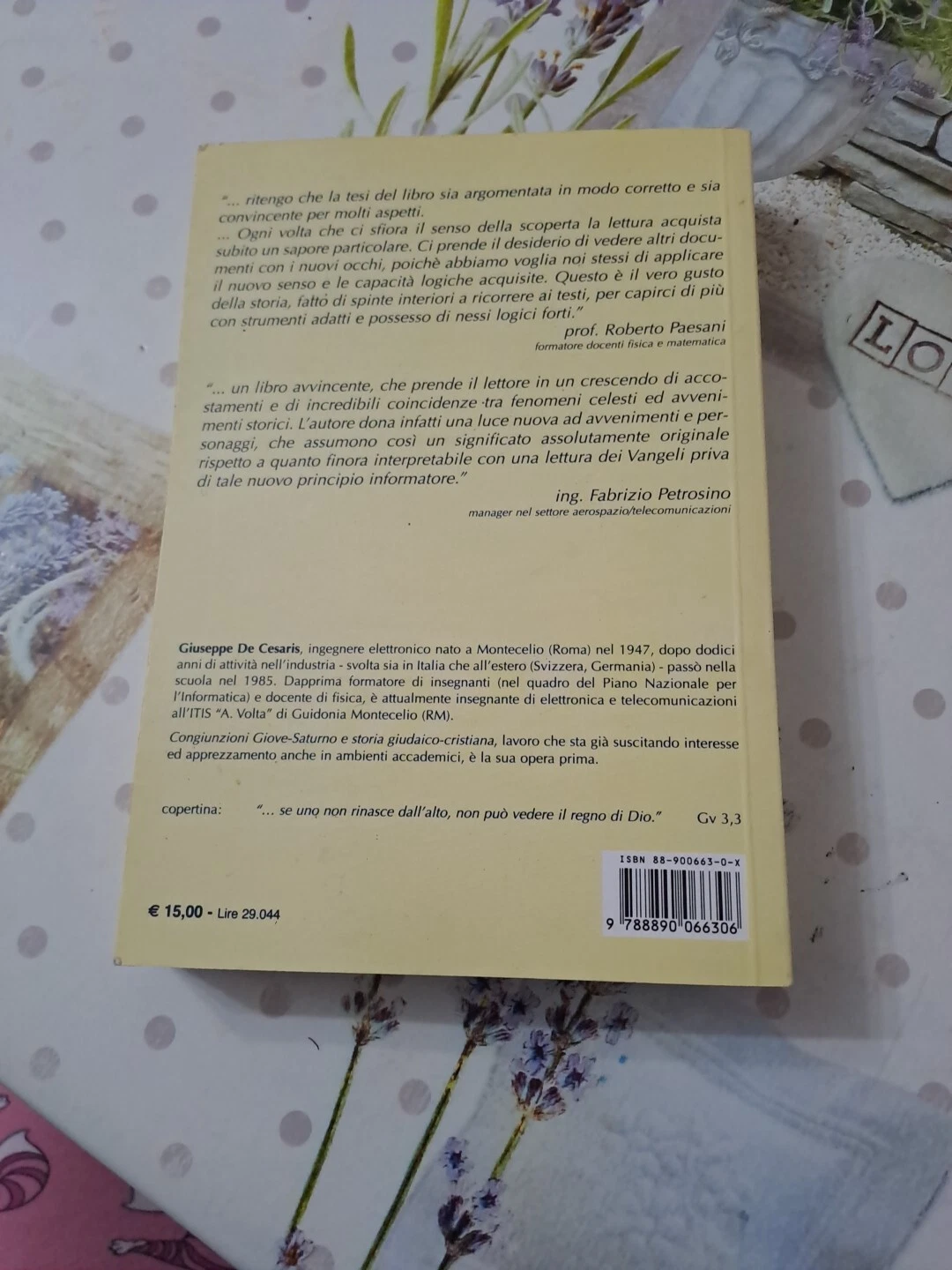 Foto 2 di 19