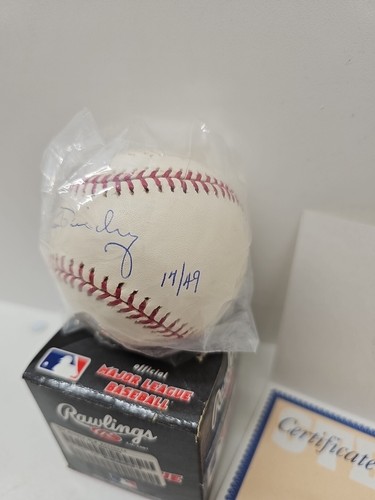 NEW YORK YANKEES RON GUIDRY SIGNED OFFICIAL Certified LIMITED to 49pc - Picture 3 of 9