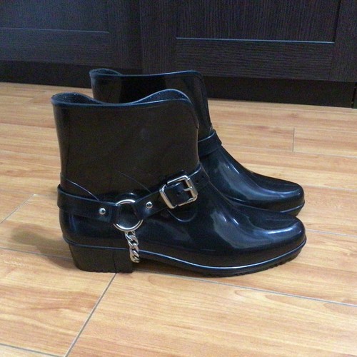 Marc By Marc Jacobs Women Chain Moto Buckle Black Rain Boots size 40, US 9.5 - Picture 2 of 9
