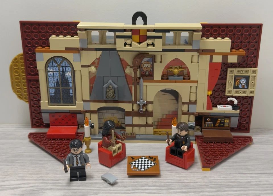 LEGO Harry Potter 76409 Gryffindor House Banner, photo 3 sur 5