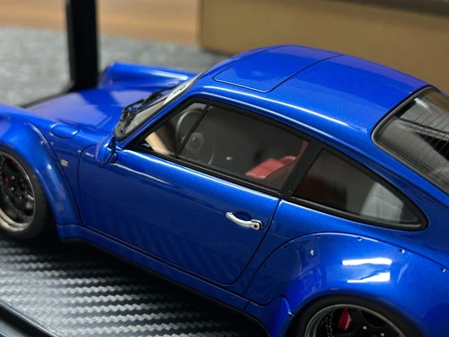 Ignition model 1/18 RWB 964 Metallic Blue Resin Cast Limited Edition IG3635 - Picture 8 of 8