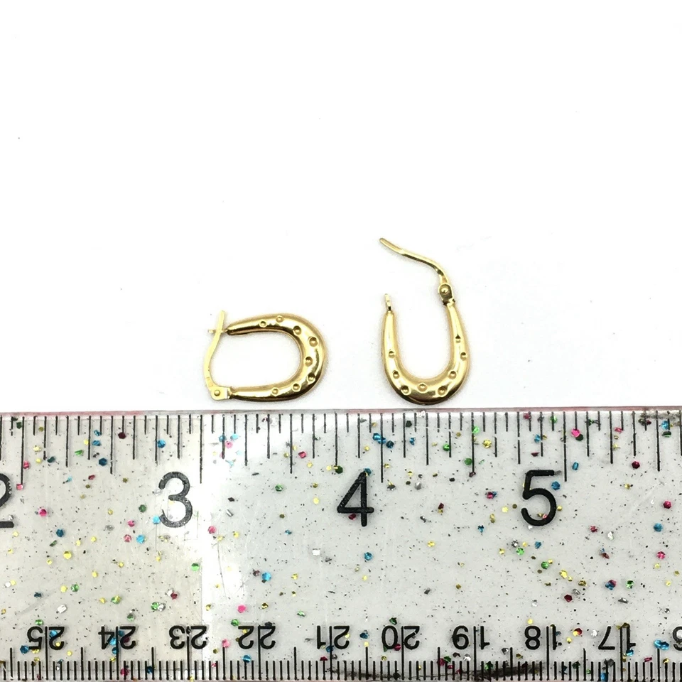 Pendientes mini aros ovalados herradura oro amarillo 14K con puntos cierre francés gitano Foto 4 de 4