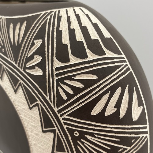 Acoma Pueblo - Vaso cuscino in ceramica con alce o cervo corna - di M&R Romero - Foto 7 di 15