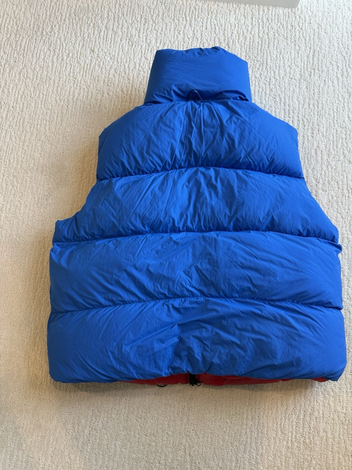 Canada Goose Angel Chen Bayan Reversible Puffer Vest Red/Blue Mens Size L 8825MC - product detail image 4