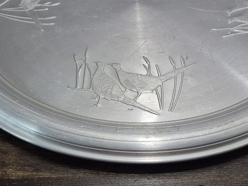 Vintage WestBend Aluminium Serviertablett groß 18" Durchmesser Fasane & Rohrkolben Design - Bild 7 von 7