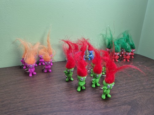 Alien Troll Keychain Lot Of 25 Read Description  - Bild 1 von 11