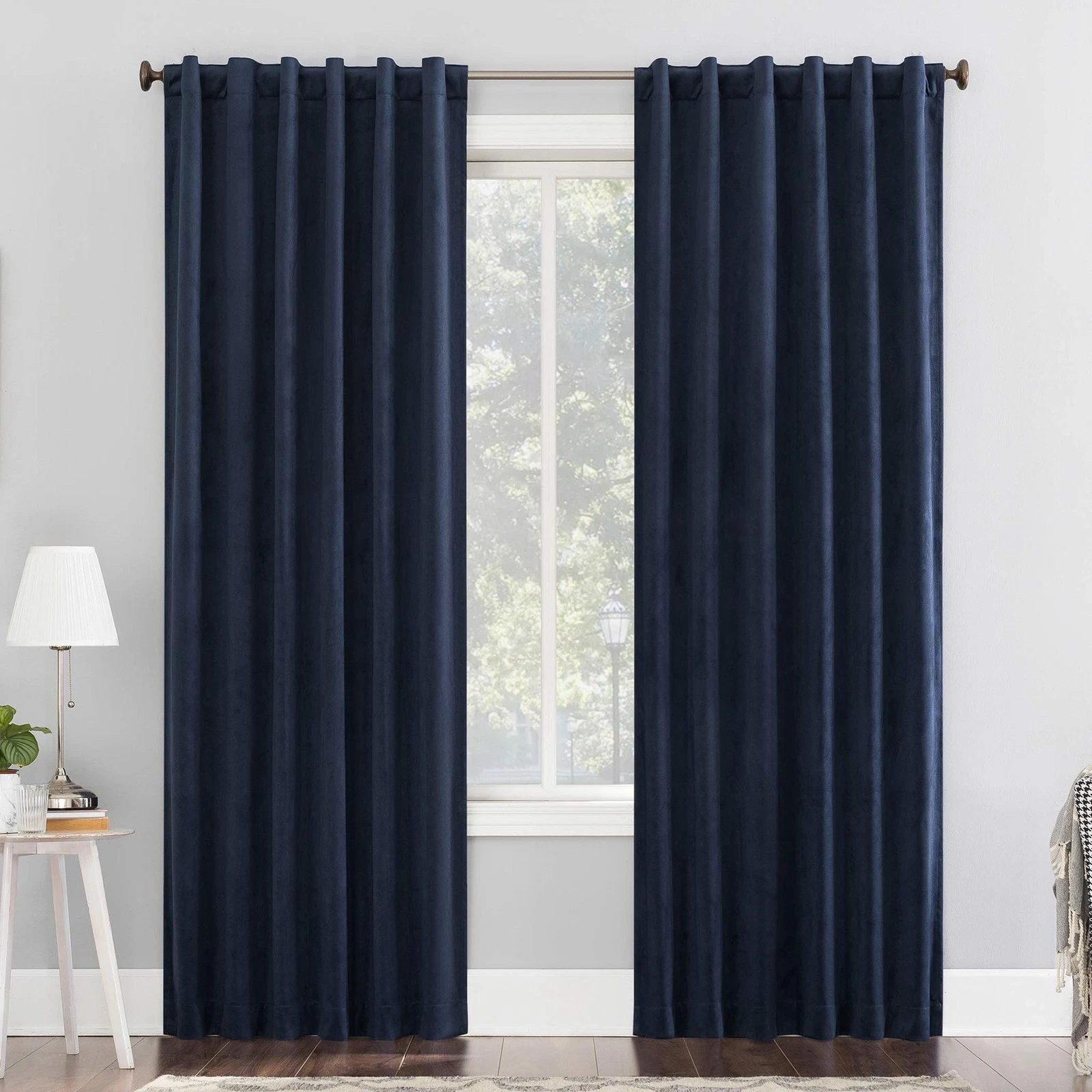 Sun Zero Hampshire Velvet Noise Reducing Thermal Extreme 100% Total Blackout Bac