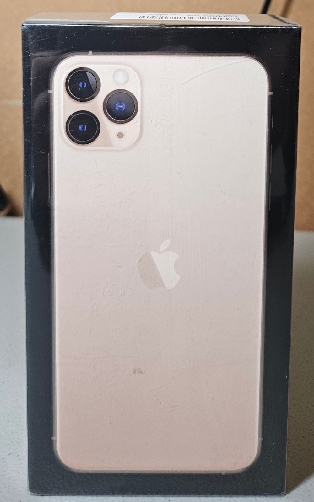 Apple iPhone 11 Pro Max A2161 256GB - Gold! Cricket Network LOCKED