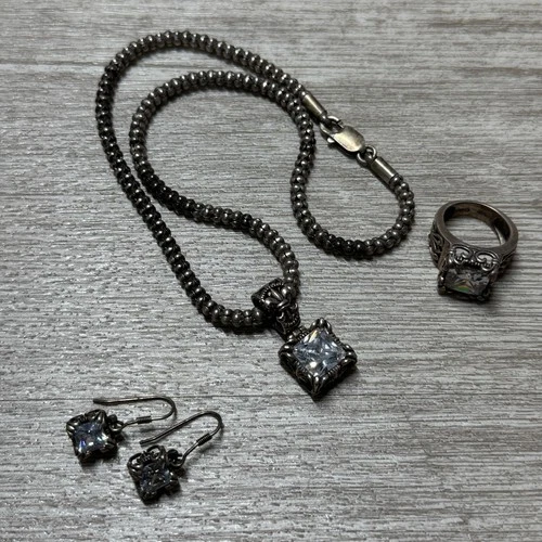 Vintage Silpada 925 Sterling Silver Necklace Uptown Pendant Ring Earrings Set