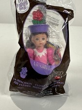 Madame Alexander Flower Munchkin Wizard Of Oz McDonalds Happy Meal Toy 5" Tall