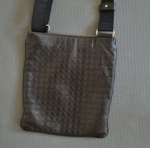 ferragamo clutch sale