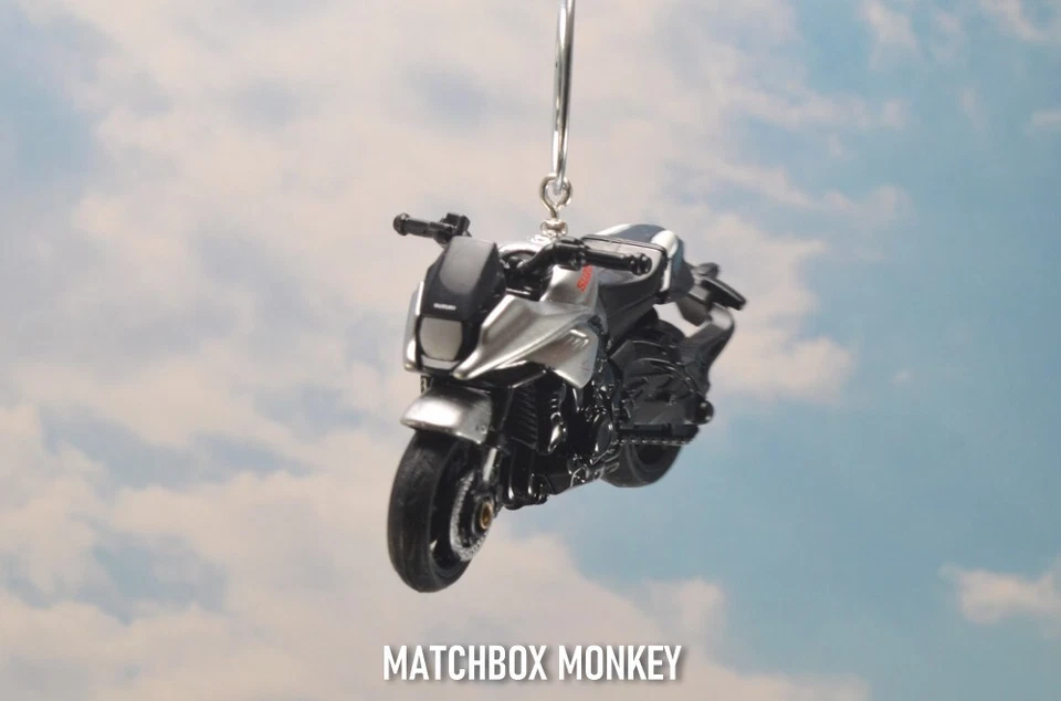 铃木 Katana 摩托车街头自行车定制圣诞装饰品 1: 32 比例 FX — 第 2/4 张图片