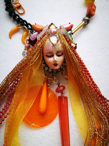 jewelry necklace pendant princess blonde doll layered lariat pearl crystal stone - Picture 10 of 24