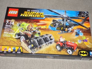Lego 76054 DC Comics Super Heroes Batman Scarecrow Harvest of Fear 563 pcs 673419250450 | eBay