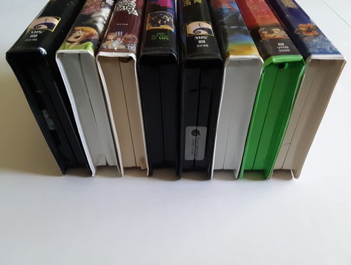 VHS Spooky Halloween Family Time Movie Lot - Picture 5 of 5