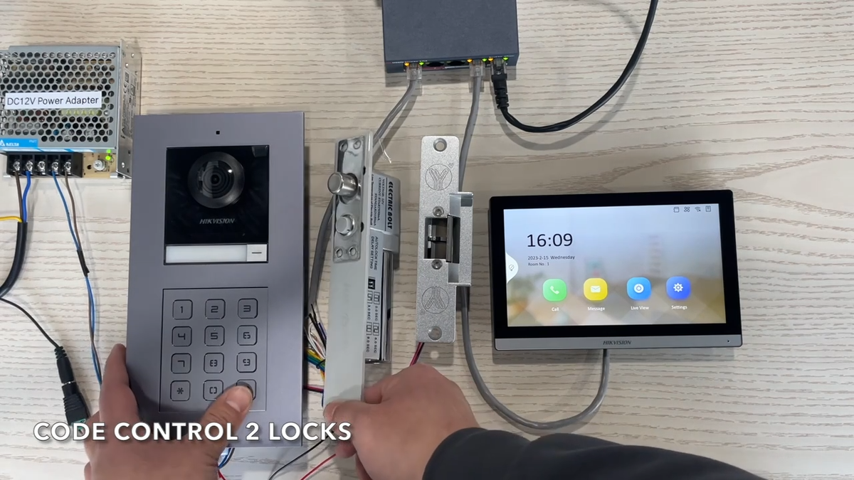 Hikvision IP Video Intercom DS-KD8003-IME1(B) Doorbell, Keypad, 7 Hikvision IP Video Intercom DS-KD8003-IME1(B) Doorbell, Keypad, 7